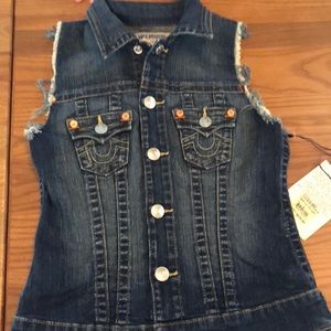 NWT True religion denim vest size small